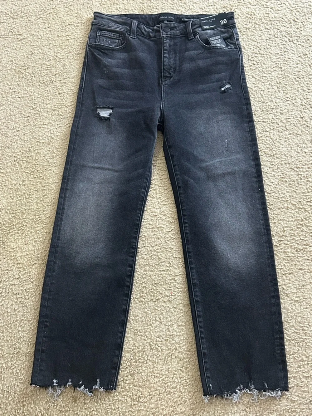 Kendall + Kylie Women's The Icon High Rise Straight sz 30 Black Denim Distressed - Picture 11 of 11